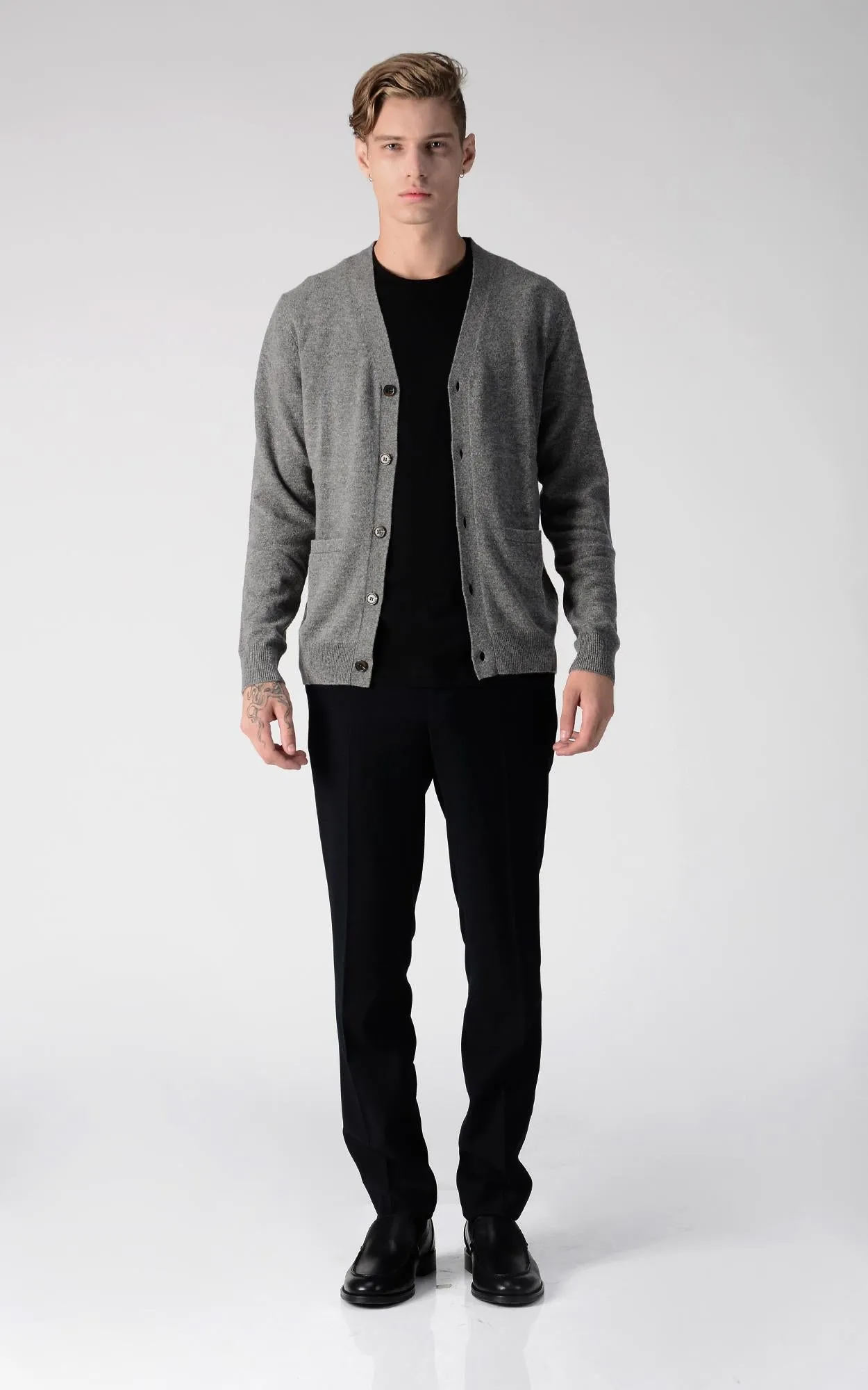 Men V-Neck Cardigan_Grey